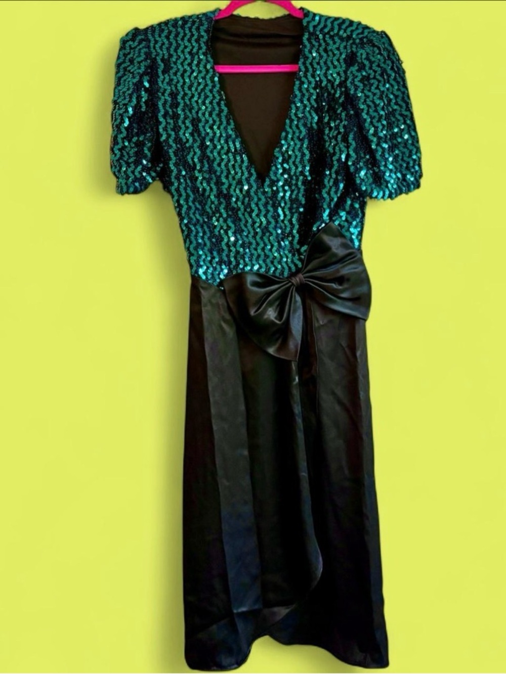 EUC Aqua sequin 80s inspired bow dress